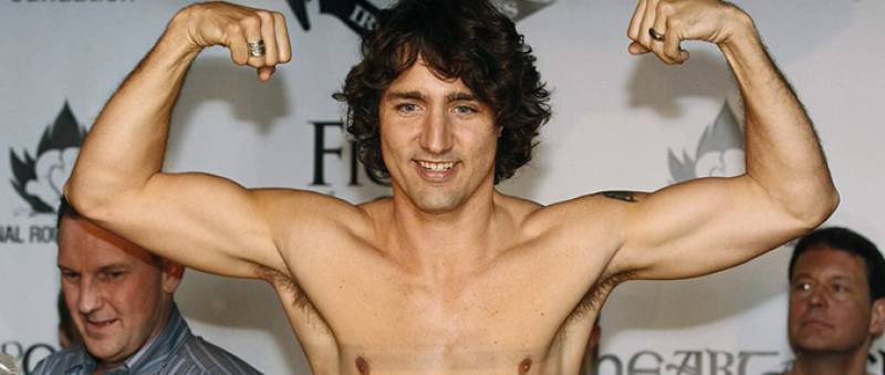 Photos Of A Young, Shirtless Justin Trudeau Go Viral