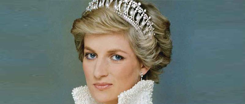 Public Marks Princess Diana's 20th Death Anniversary