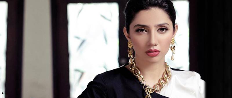 Mahira Khan Is Back On Social Media And Fans Couldn't Be Happier!