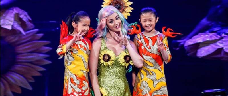 Katy Perry and Gigi Hadid Denied Chinese Ahead Of The Victoria's Secret fashion show