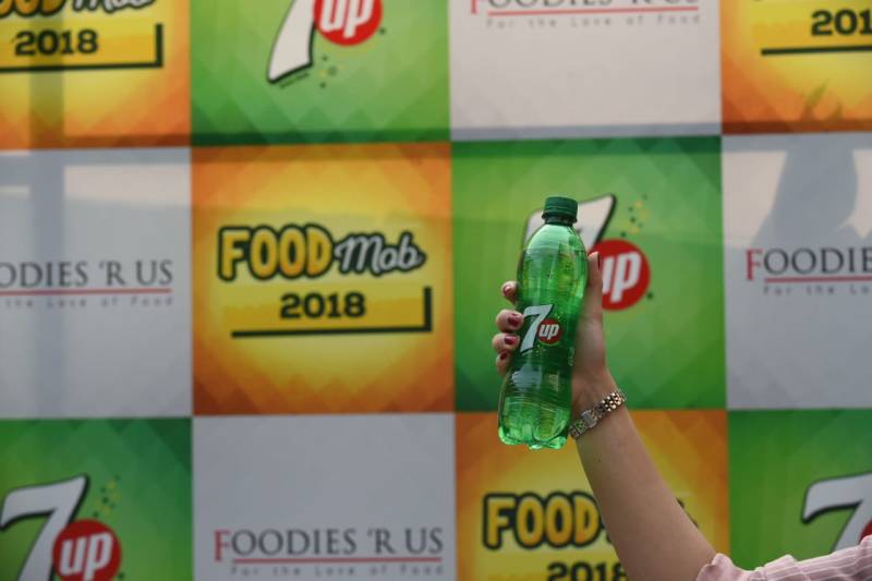 7Up Food Mob