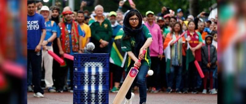 Malala Yousafzai Represents Pakistan Cricket at ICC World Cup Opening Ceremony