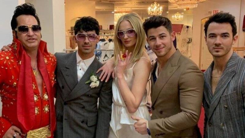 Joe Jonas's Parents Heard About His Wedding To Sophie Turner By Reading About It Online