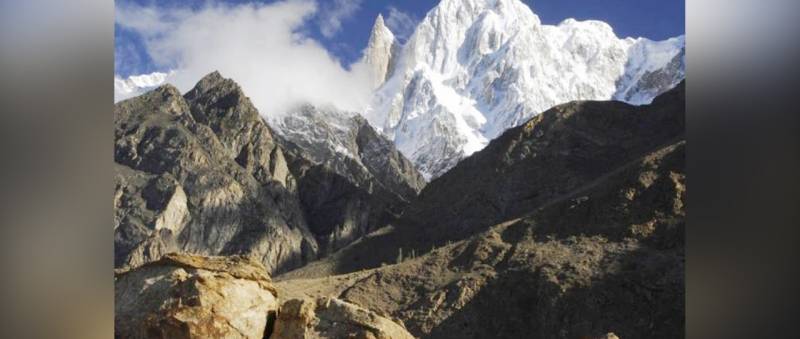 Pakistani Army Rescues Six Mountain Climbers Trapped By Avalanche