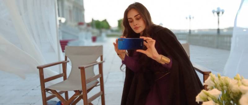 Esra Bilgiç Aka Halime Sultan From Turkish TV Series 'Ertuğrul' Is The Brand Ambassador For Q Mobile