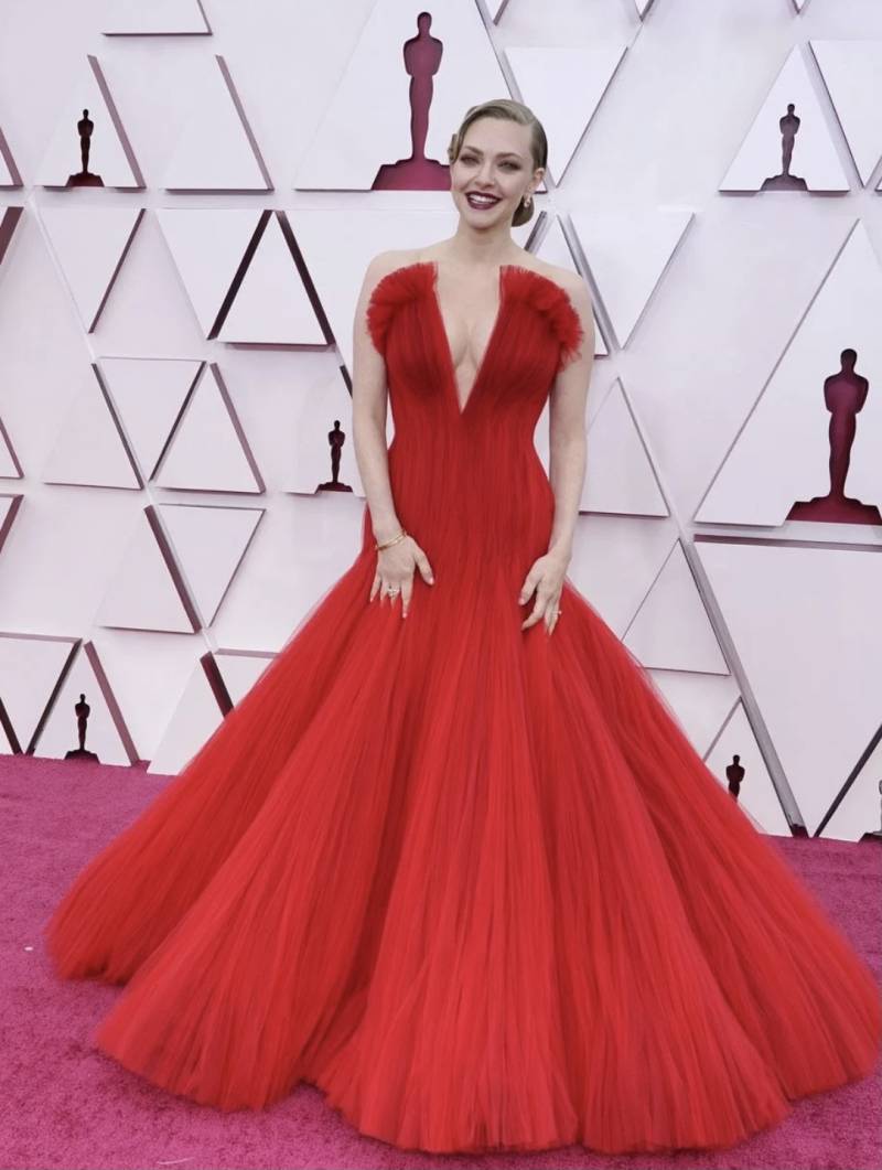 Fashion Hits And Misses From Oscars 2021!