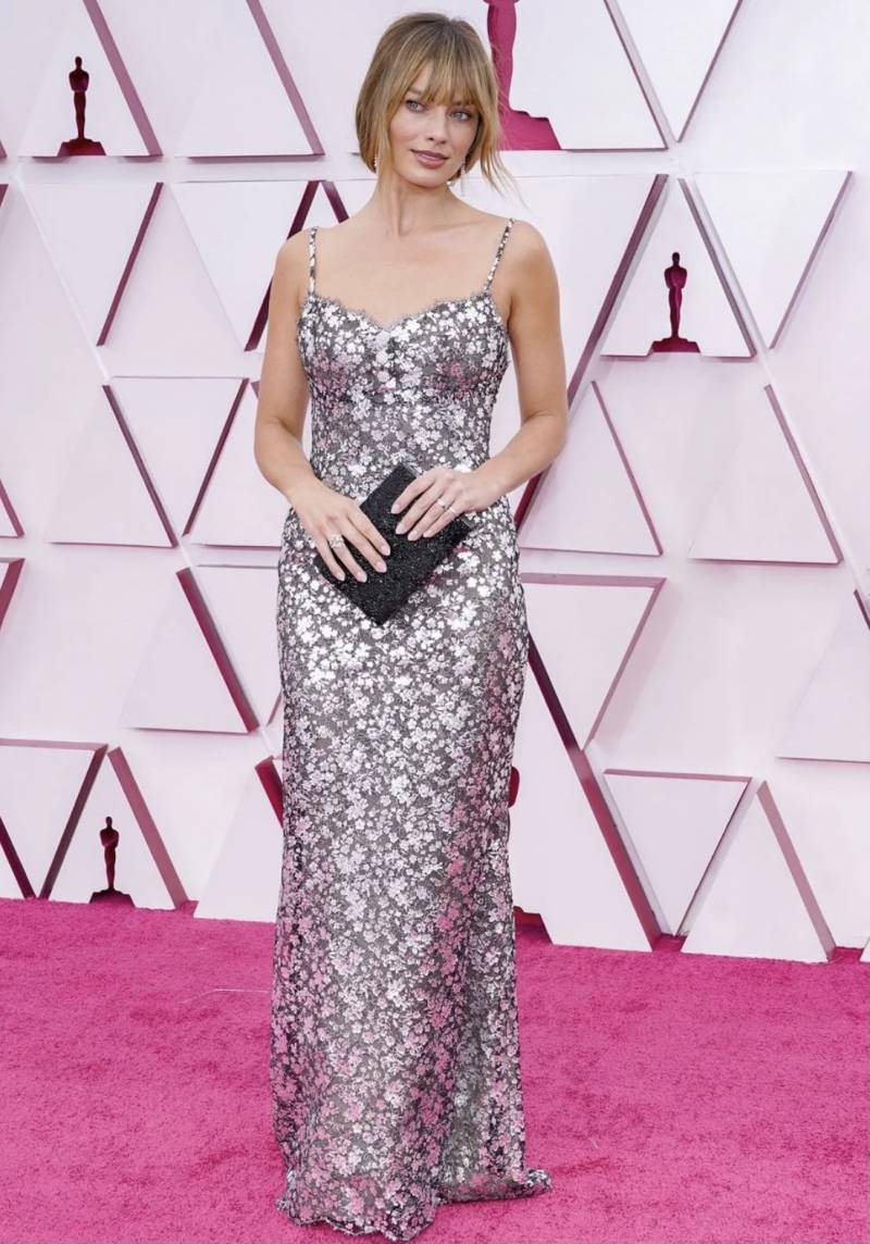 Fashion Hits And Misses From Oscars 2021!