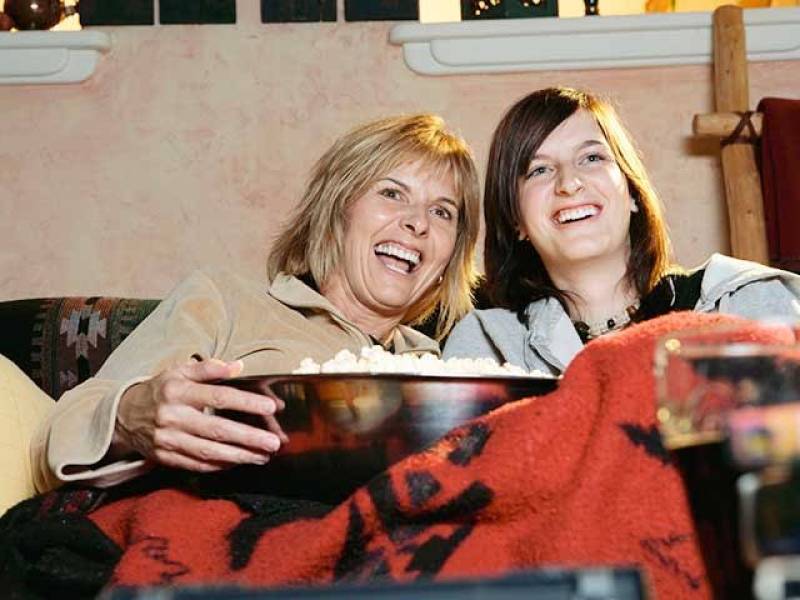 5 WAYS TO MAKE YOUR MOTHERS FEEL SPECIAL THIS MOTHER’S DAY