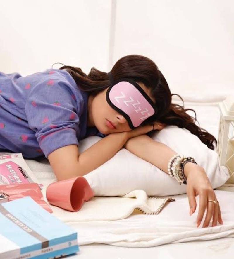 5 PROVEN TIPS TO SLEEP BETTER AT NIGHT
