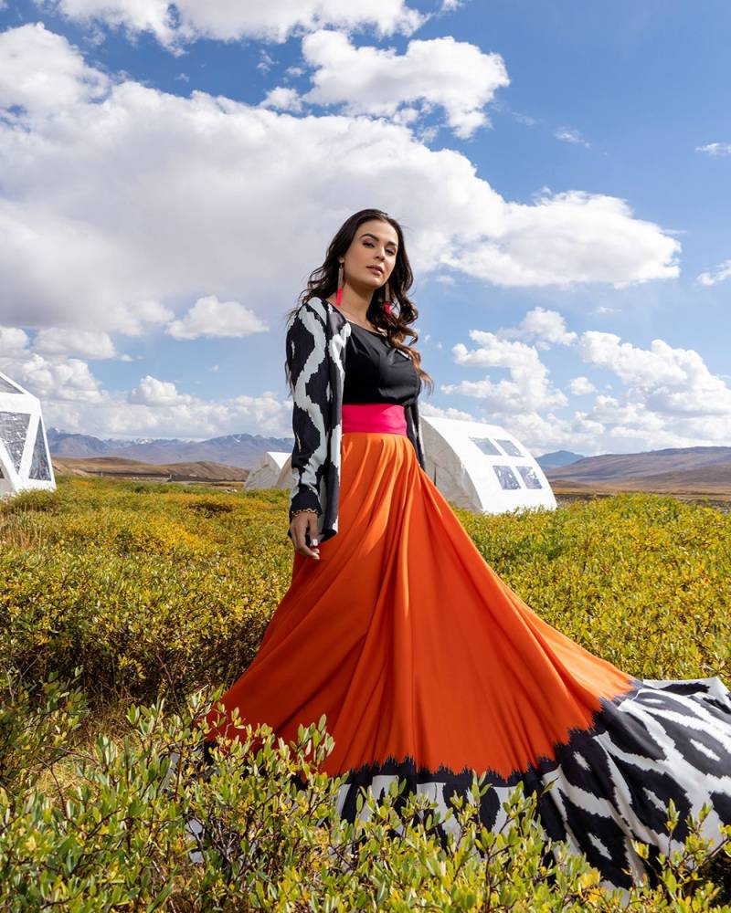 Lulusar in DEOSAI : Fashion from 13, 497 ft 