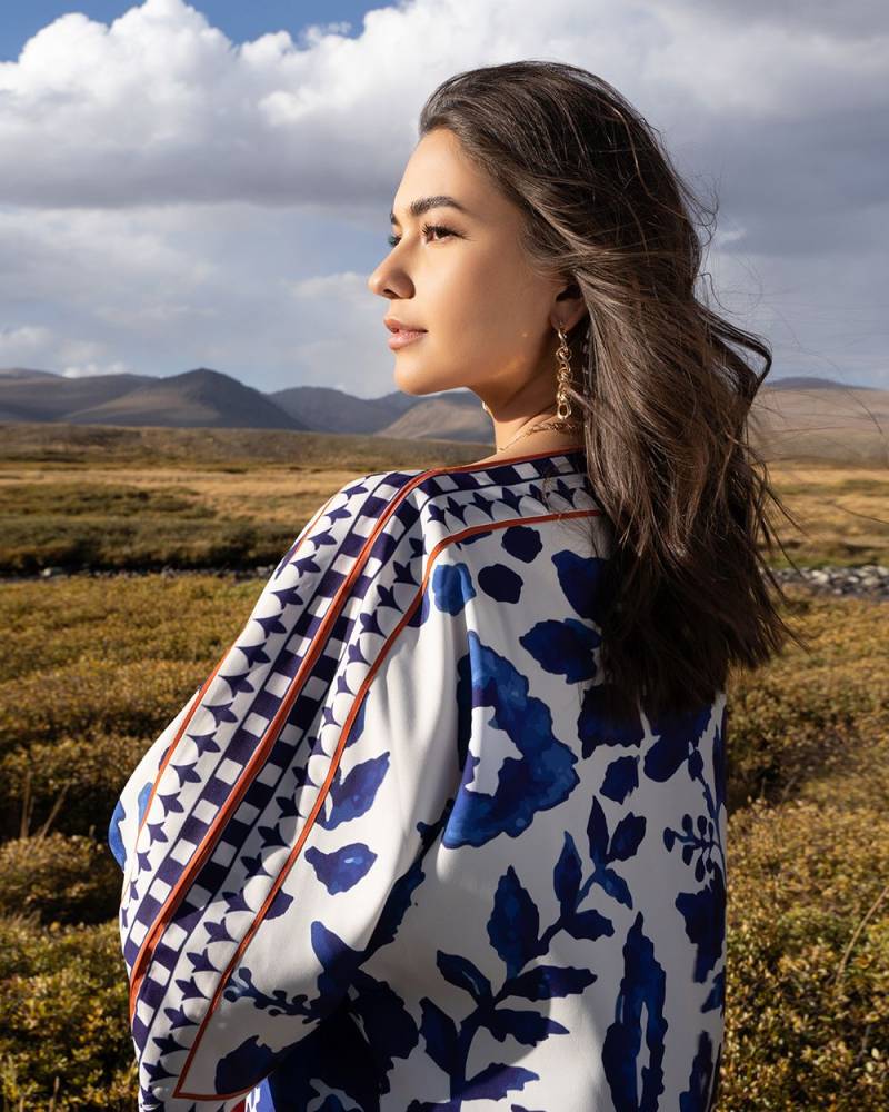 Lulusar in DEOSAI : Fashion from 13, 497 ft 