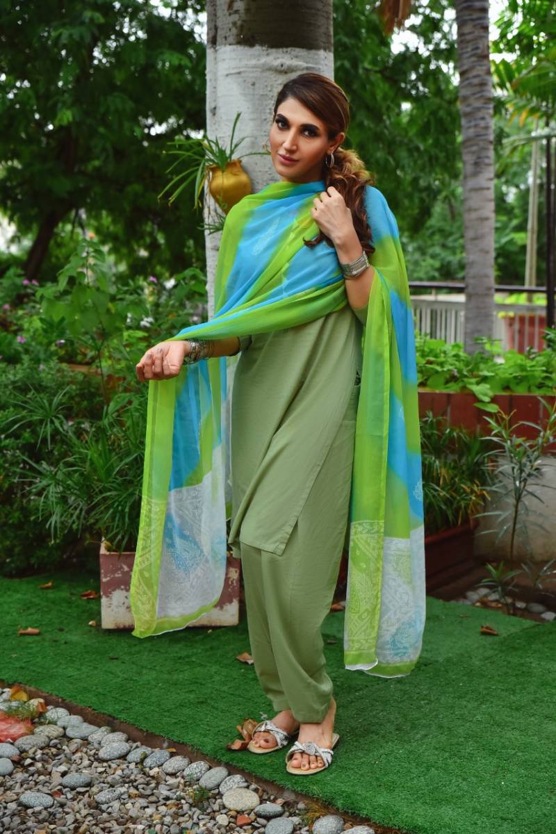 Sana Fakhar - Rebirth Of A Star!
