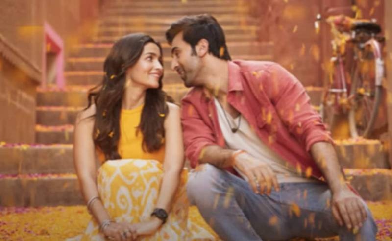 'LOVE STORIYAN' IN THE SONG 'KESARIYA' TAKES THE INTERNET BY STORM