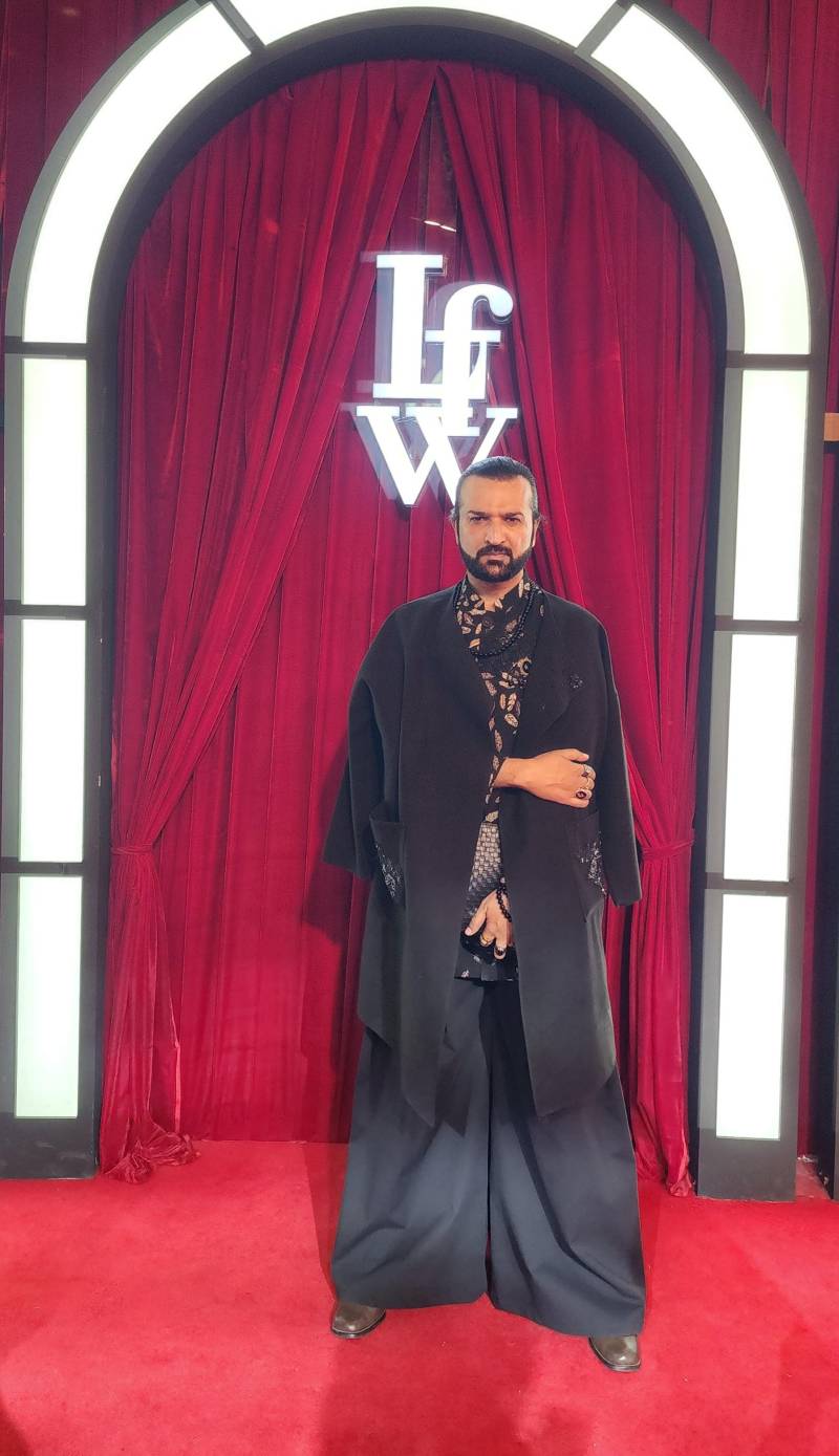 UMAR AZIZ ON REDEFINING BEAUTY THROUGH MAKEUP AND ACCESSORY DESIGN