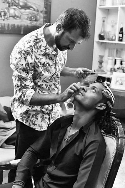 UMAR AZIZ ON REDEFINING BEAUTY THROUGH MAKEUP AND ACCESSORY DESIGN