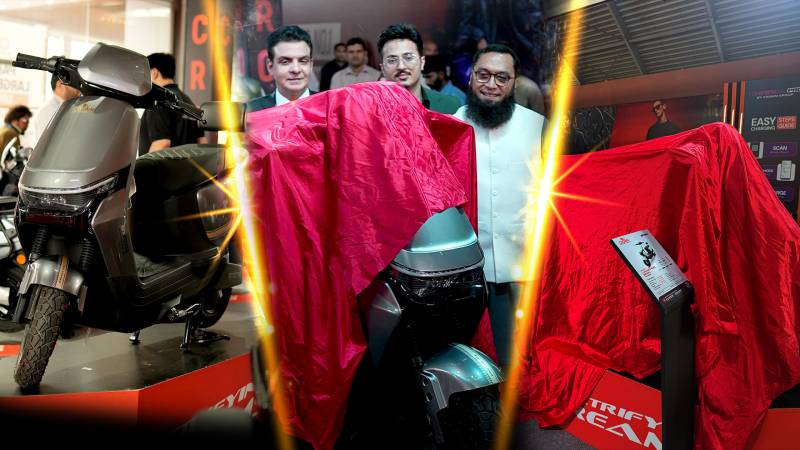 Crown Electric Mobility Unveils the All-New Spark at EV's World Expo, Lahore 2026